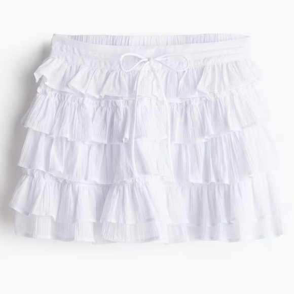 H&M White Tiered Mini Skirt size small NWT  Ruffled Tiers country concert party - Picture 1 of 6